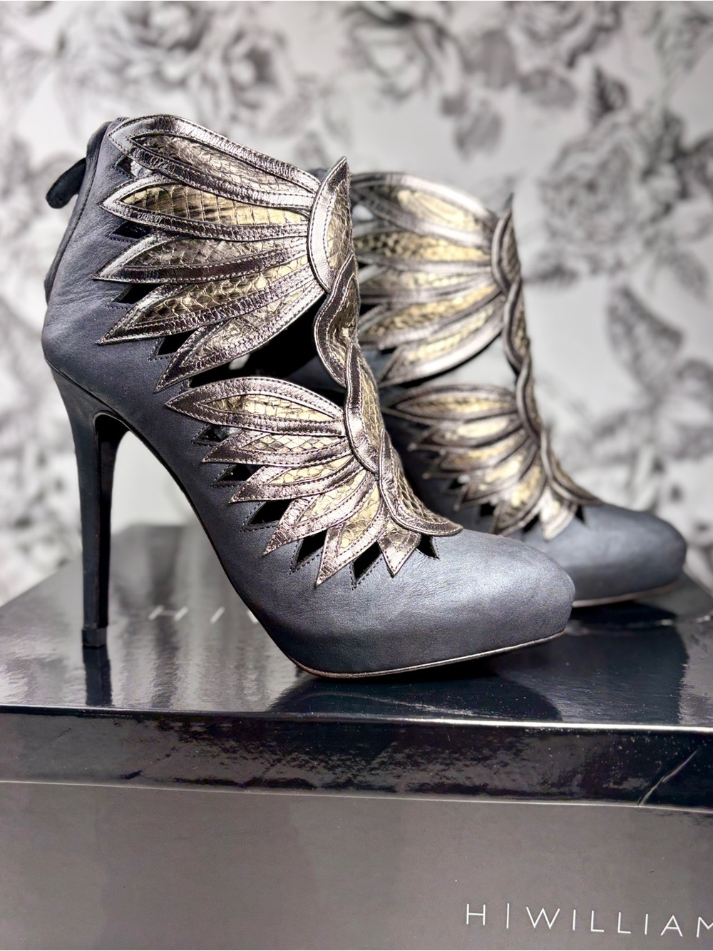 H Williams “Regina” Silver & Gold Leather 120mm Zippered Ankle Boot, Sz 36/6